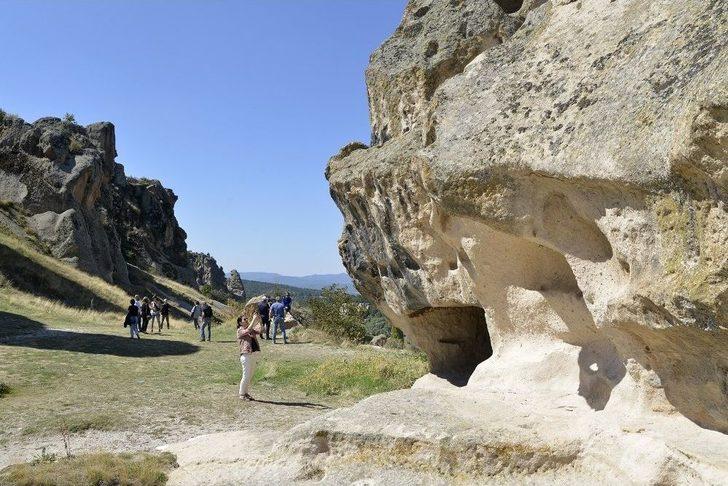 Sempozyum Sanatçıları Frig Vadisi’nde G4