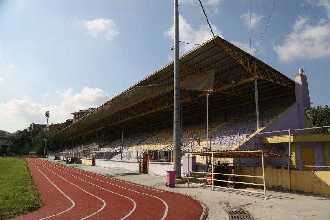 Ey&uuml;psultan Trib&uuml;nleri Yenileniyor