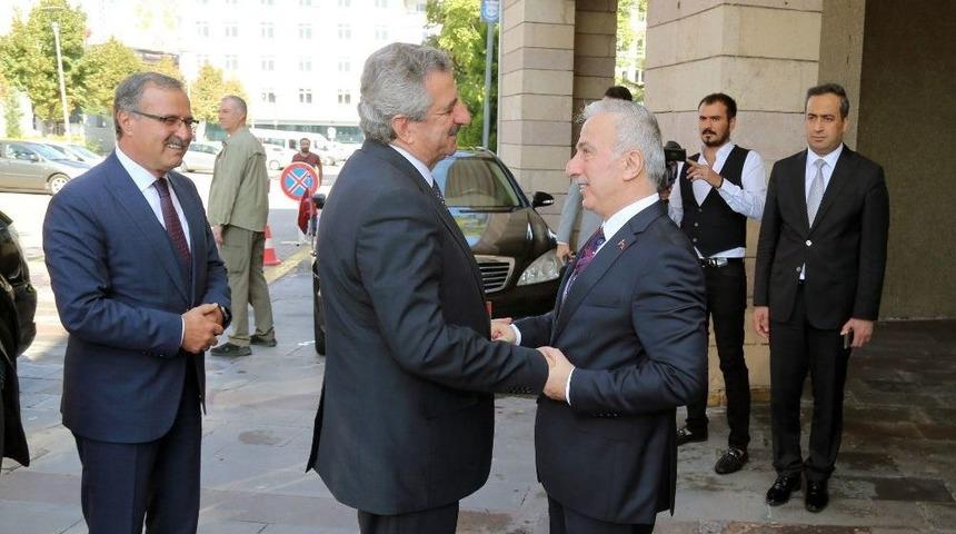 Osb&uuml;k Heyetinden Vali Kam&ccedil;ı&rsquo;ya Ziyaret