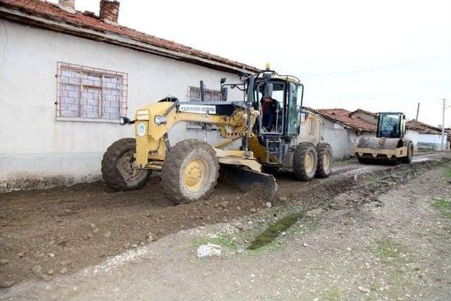 Odunpazarı Belediyesi&rsquo;nden Yol Yapım &Ccedil;alışmaları 1