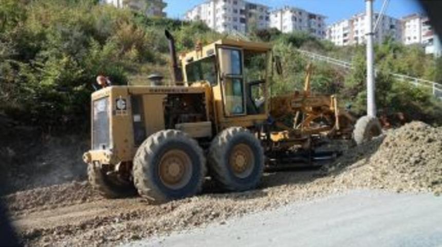 Atat&uuml;rk Caddesi&rsquo;nde Kaldırımların Startı Verildi