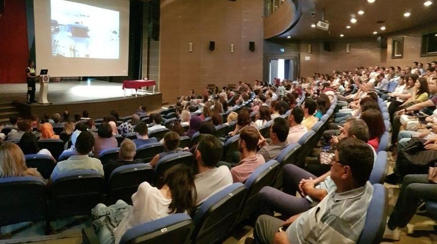 423 Öğretmene Trafik Eğitimi Semineri