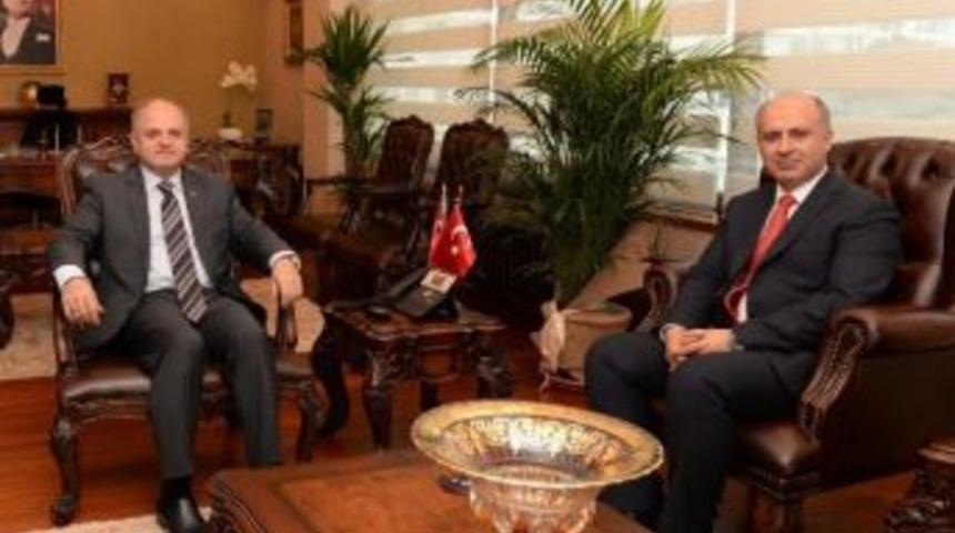 Vali &Ccedil;akacak, Me&uuml; Rekt&ouml;r&uuml; &Ccedil;amsarı&rsquo;yı Kabul Etti