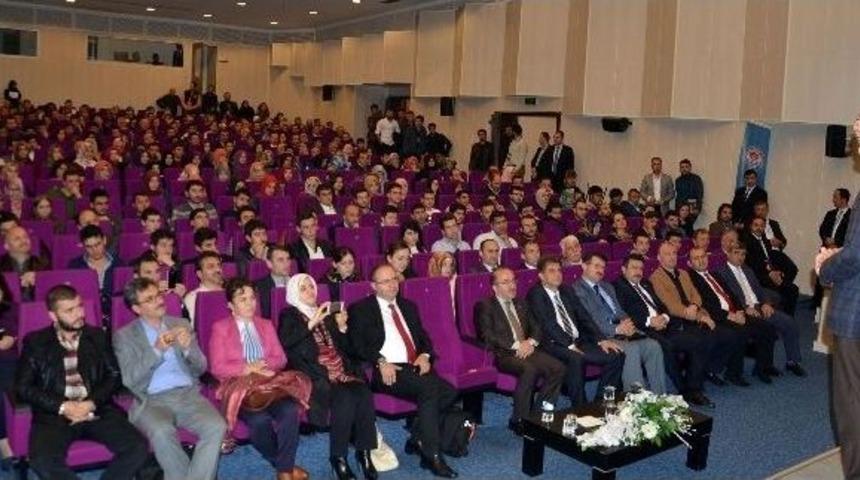 Aliya İzzetbegovi&ccedil; Vefatının 11&rsquo;ci Yıld&ouml;n&uuml;m&uuml;nde Trabzon&rsquo;da Anıldı