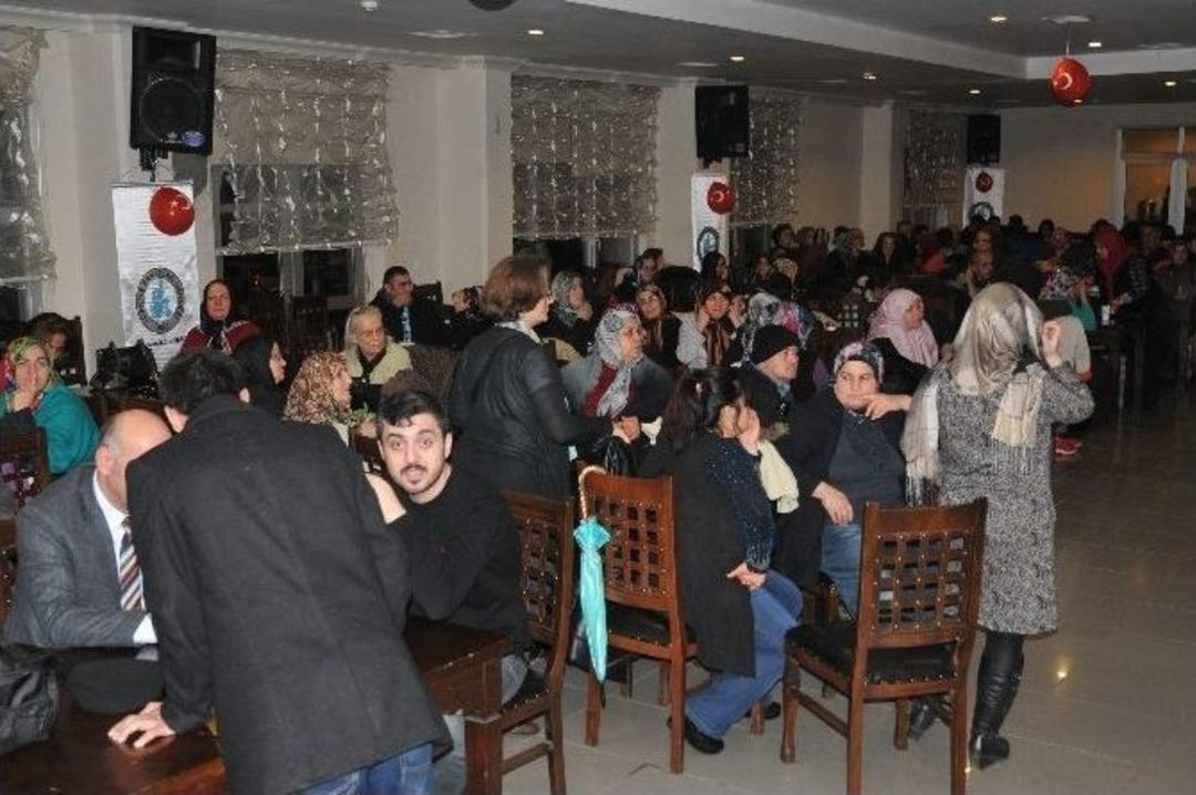 Ak&ccedil;akoca Sakatlar Derneği Dayanışma Gecesi D&uuml;zenlendi