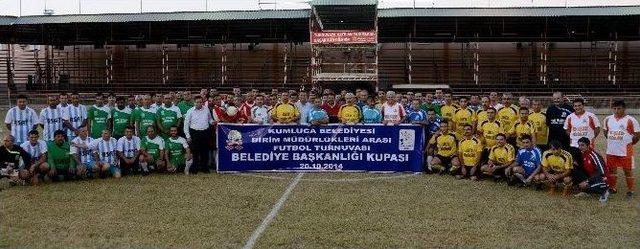 Kumluca’da Belediye Birimler Arası Futbol Turnuvası Başladı