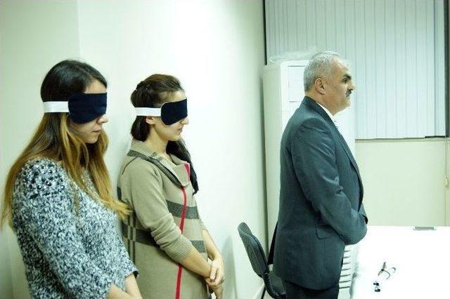 Mersin&rsquo;de &rsquo;engel(i)sizsiniz&rsquo; Projesi 1