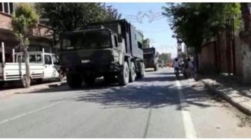 İdlib Sınırına Topçu Bataryası Sevkıyatı Yapıldı