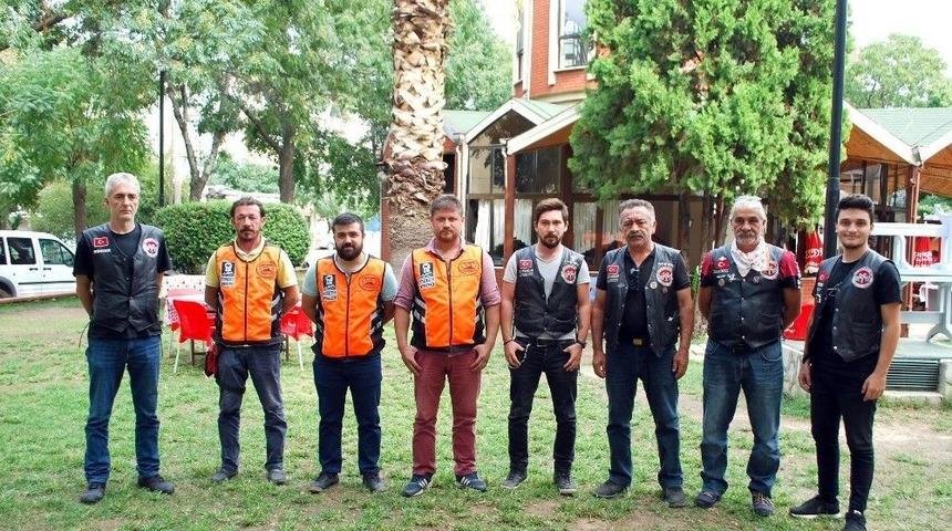 Motosiklet Tutkunları Trafikte G&ouml;rmezden Gelinmek İstemiyor