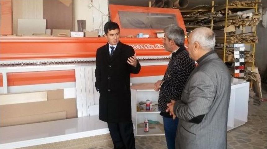 Sarıkaya Kaymakamı &Ouml;zcan Esnafı Ziyaret Etti