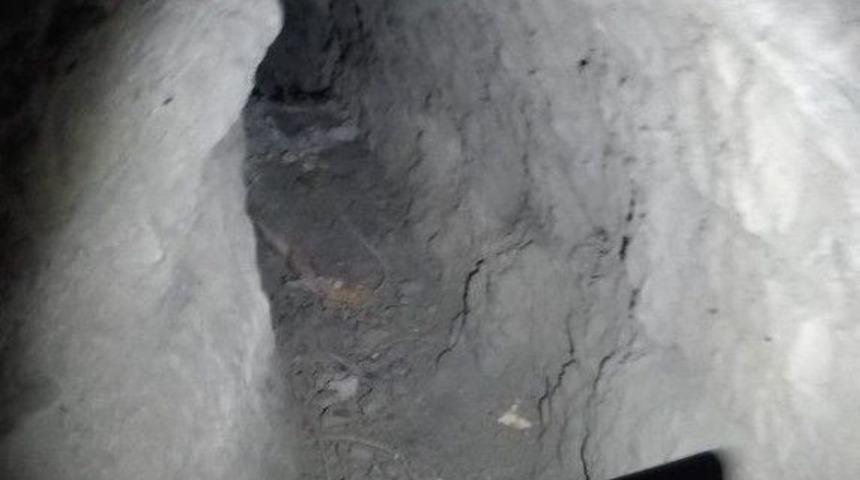 Tsk: "komandolar İkiyakalar&rsquo;da Ter&ouml;ristlerin İnlerine Girmeye Devam Ediyor"