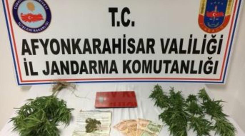 Afyonkarahisar&rsquo;da Uyuşturucu Operasyonu; 2 G&ouml;zaltı