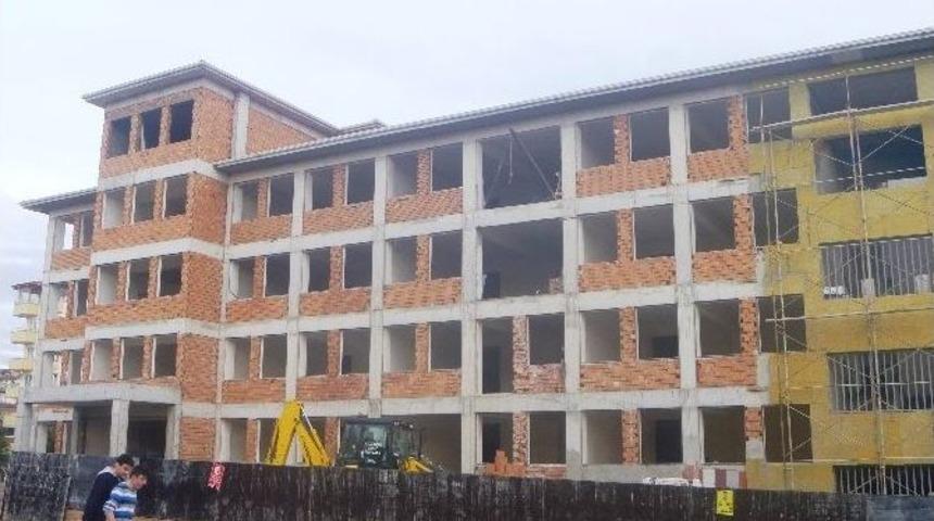 Bilecik Anadolu İmam Hatip Lisesi Ek Bina İnşaatı S&uuml;r&uuml;yor