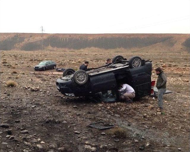 Cizre’de Trafik Kazası: 2 Yaralı