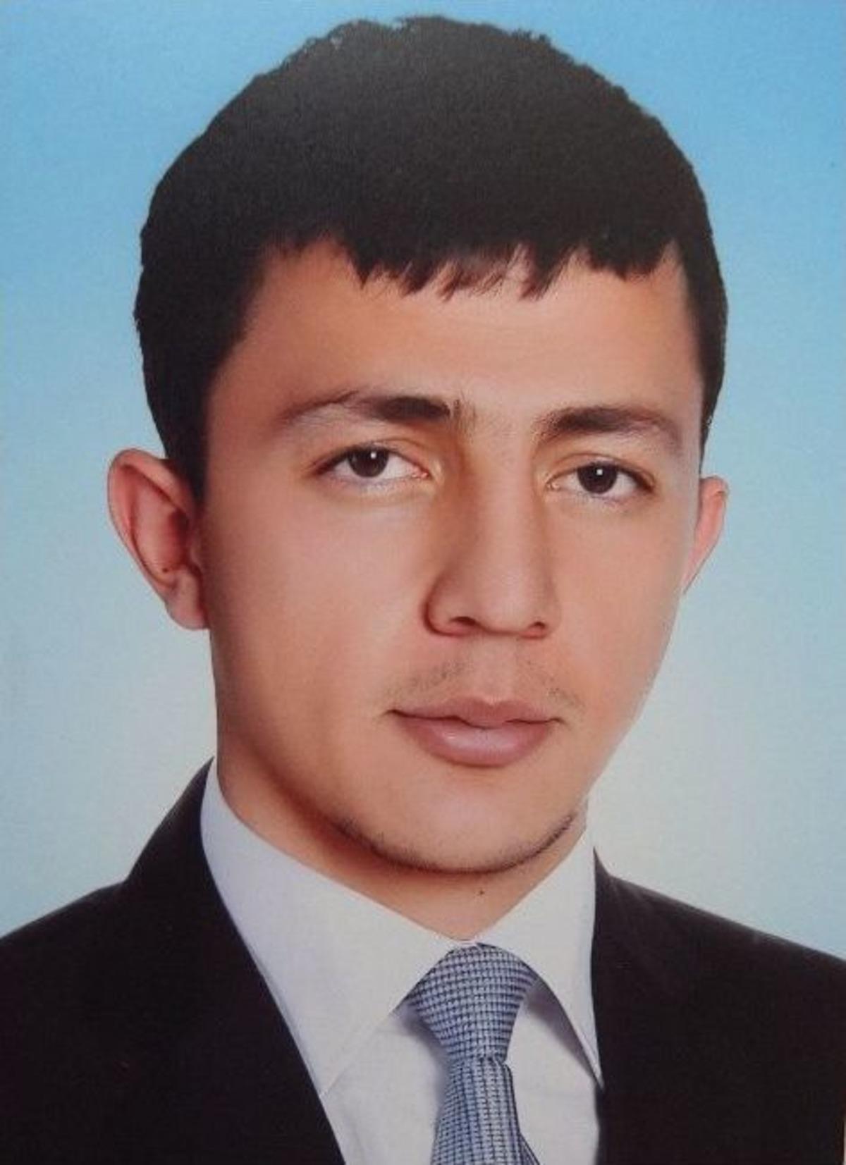 Kapalı Garajda Egzoz Gazından Zehirlenen Gen&ccedil; Hayatını Kaybetti