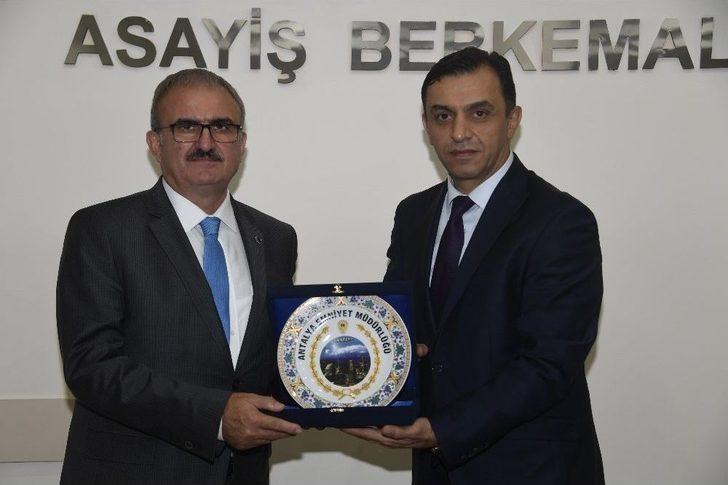 Vali Karaloğlu’ndan Yeni Atanan Üst Düzey Adalet Ve Güvenlik Amirlerine Ziyaret G2
