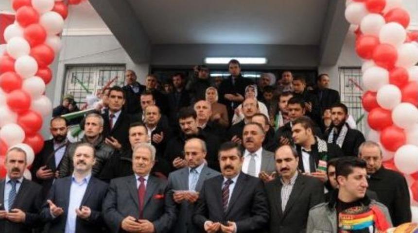 Van'da 'filistin Okulu' T&ouml;renle A&ccedil;ıldı