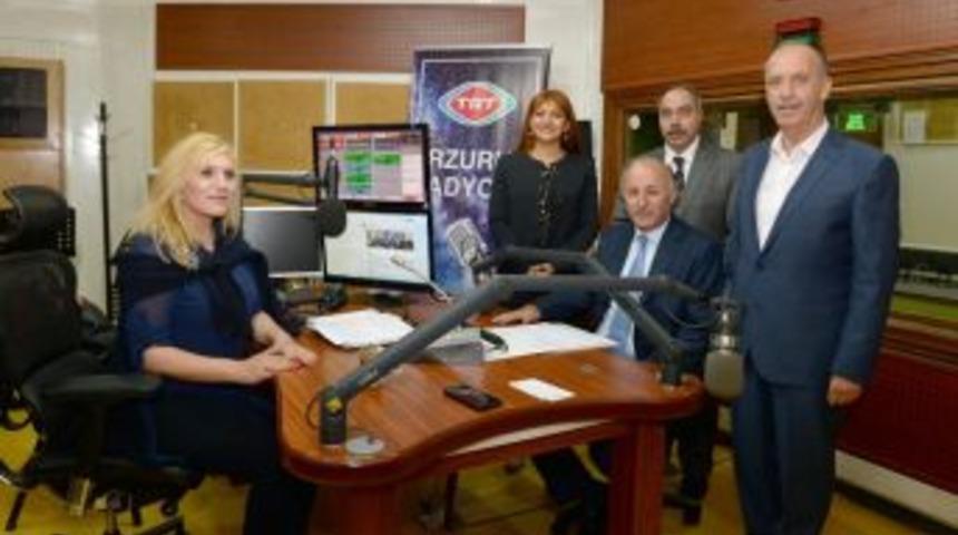 Vali Azizoğlu: "bizim Tek Hedefimiz Gen&ccedil;lerimizi Geleceğe Hazırlamak"