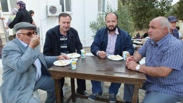 Emekli Olan İmamdan Hayır Yemeği 2
