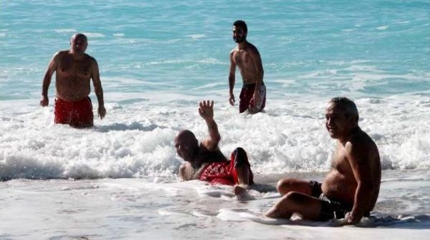 Fethiye'de Aralık'ta Deniz Keyfi