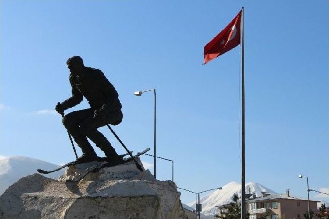 Soğuk Hava Erzurum&rsquo;u Dondurdu