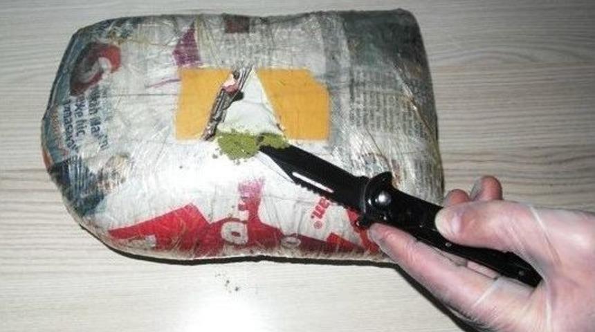 Elazığ Polisi 40 Kilo Uyuşturucu Madde Ele Ge&ccedil;irdi