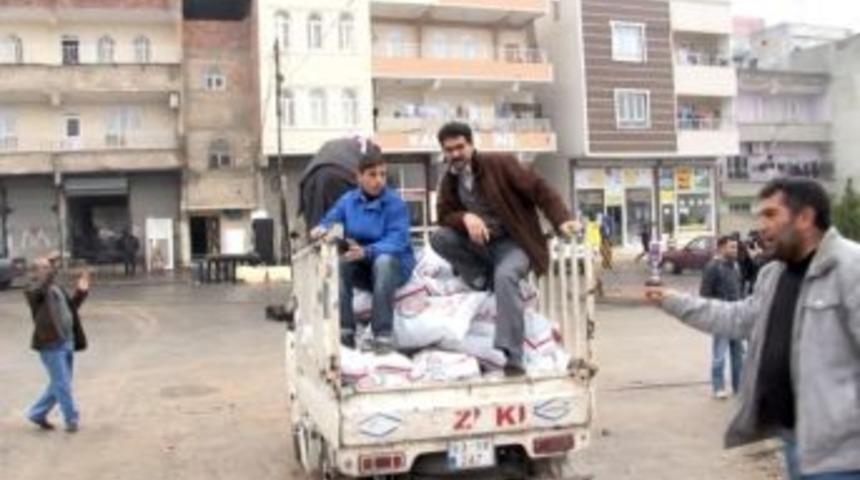 Şanlıurfa&rsquo; Da 10 Bin Aileye K&ouml;m&uuml;r Dağıtılıyor