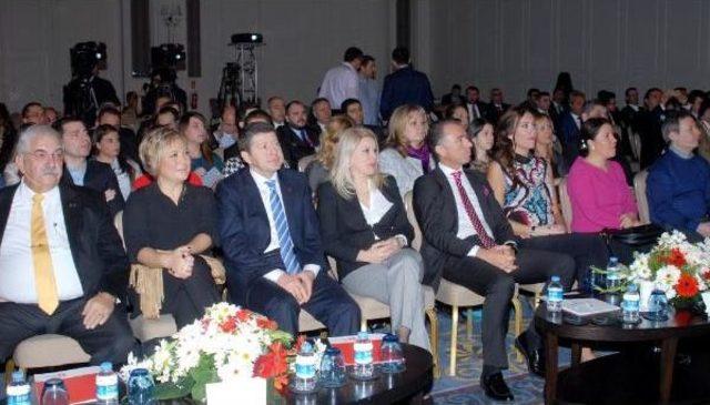 Akademisyen Arıboğan: Akil İnsanlar Heyetinin Devamına Karşıyım 1