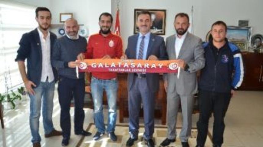 Gemlik&rsquo;e Galatasaray Parkı Ve Uefa Anıtı