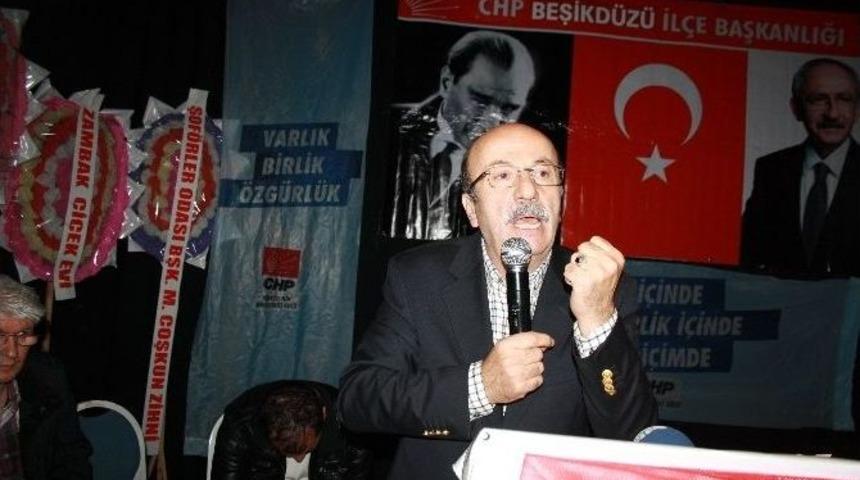 Chp&rsquo;li Bekaroğlu, Beşikd&uuml;z&uuml; İl&ccedil;e Kongresi&rsquo;ne Katıldı