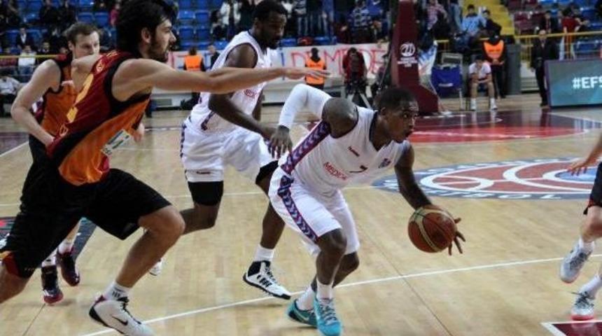 Trabzonspor Medical Park-Galatasaray Liv Hospital: 72-70