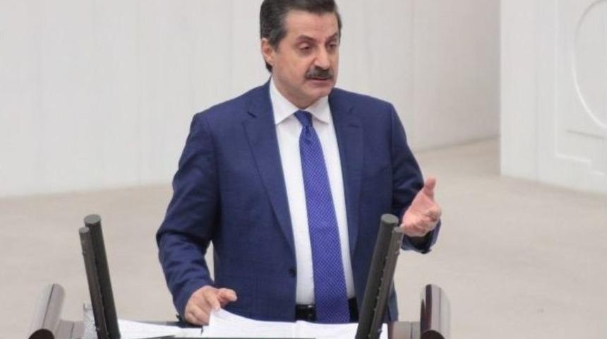 &Ccedil;alışma Ve Sosyal G&uuml;venlik Bakanı Faruk &Ccedil;elik: