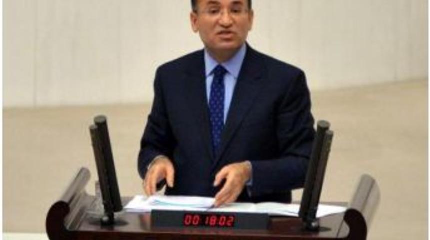 Adalet Bakanı Bozdağ'dan 5 Bin Personel M&uuml;jdesi