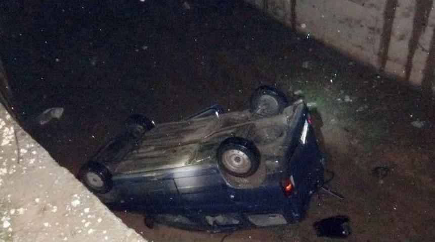 Otomobil Dereye U&ccedil;tu: 1 &Ouml;l&uuml;, 6 Yaralı