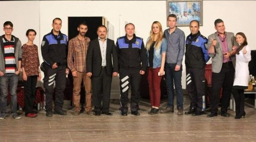 &ldquo;kırık Hayatlar&rdquo; İlgi G&ouml;rd&uuml;