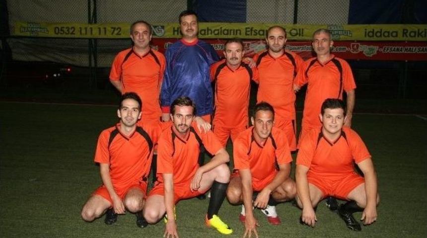 Adapazarı Belediyesi&rsquo;nde Birimlerarası Futbol Turnuvası Başladı