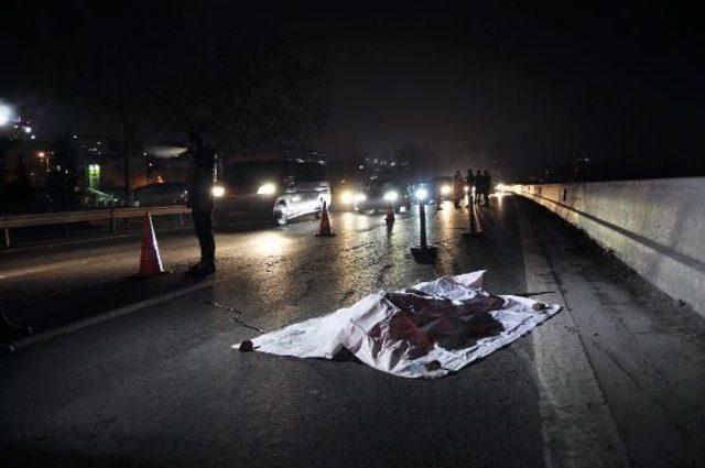 Yolun Karşısına Ge&ccedil;mek İsterken Canından Oldu 2