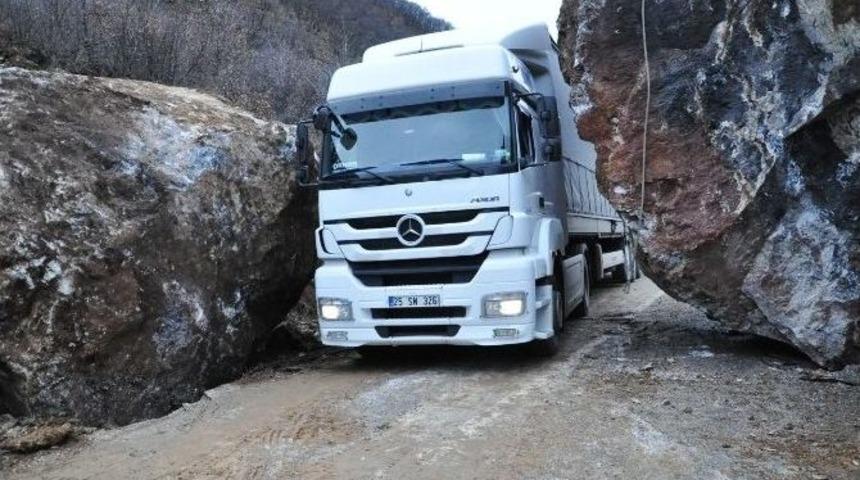 Tunceli-erzincan Karayolu Ulaşıma A&ccedil;ıldı