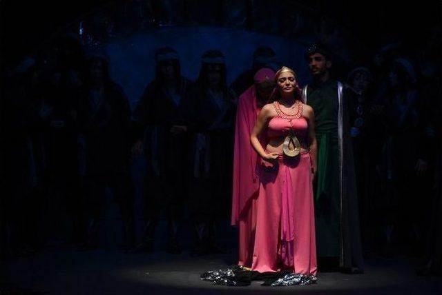 &rsquo;Anlat, Şehrazat&rsquo; M&uuml;zikaline Yoğun İlgi 2