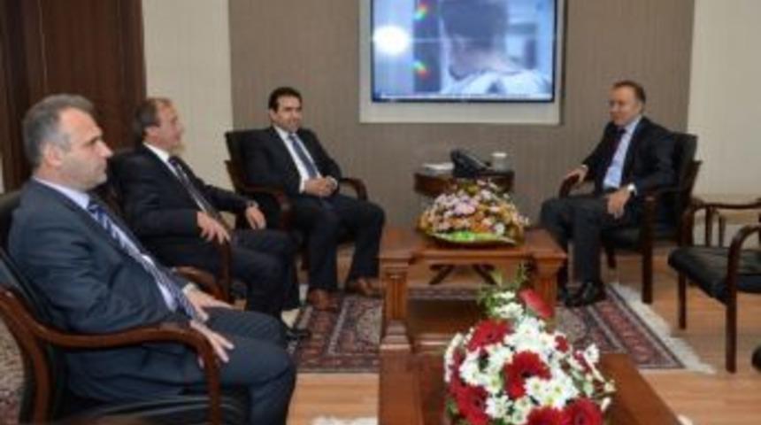 Sgk Genel M&uuml;d&uuml;r&rsquo;&uuml; Ahmet A&ccedil;ıkg&ouml;z&rsquo;den Vali Altıparmak&rsquo;a Ziyaret