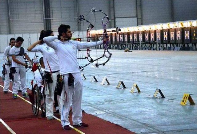 Karşıyaka Belediyespor Ok&ccedil;ulukta T&uuml;rkiye Rekoru Kırdı 3