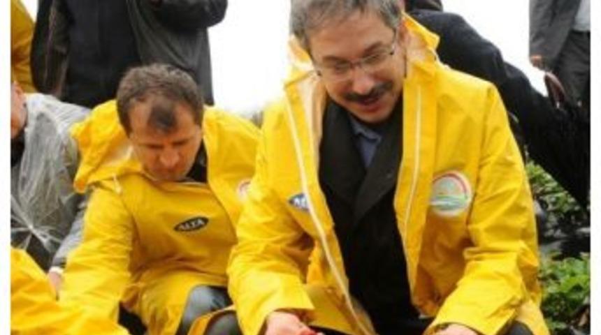 Ak Partili &Uuml;nal: &ldquo;yatırımlar Sevindiriyor&rdquo;