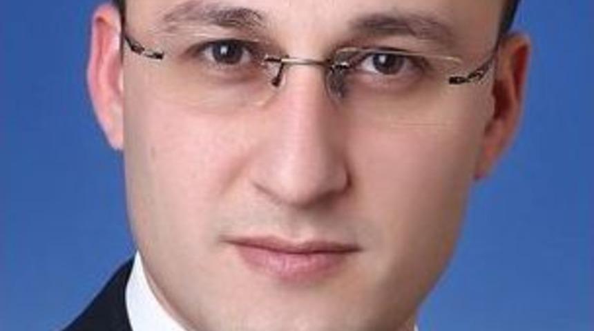 Ak Parti İl Başkanı &Ouml;rki&rsquo;den, Zaman Gazetesi&rsquo;nin Reklamlarına Tepki