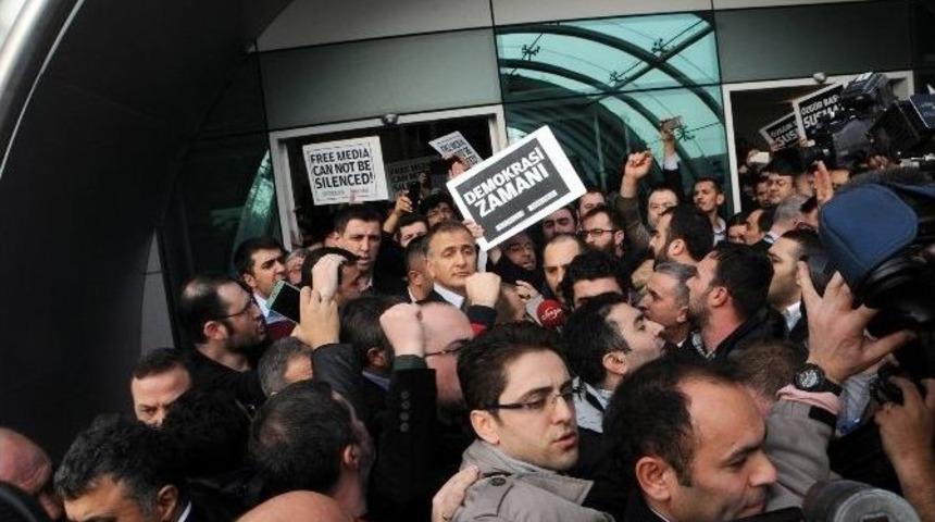 Ekrem Dumanlı G&ouml;zaltına Alındı