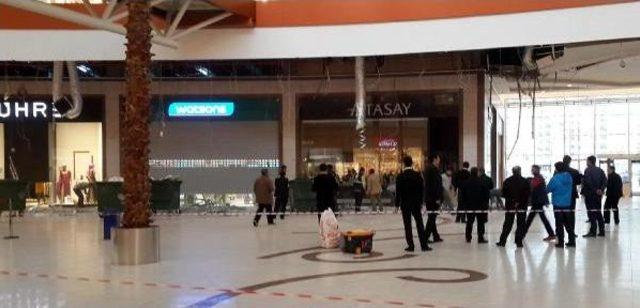 Diyarbakır&rsquo;da AVM&rsquo;nin tavanı &ccedil;&ouml;kt&uuml; 1