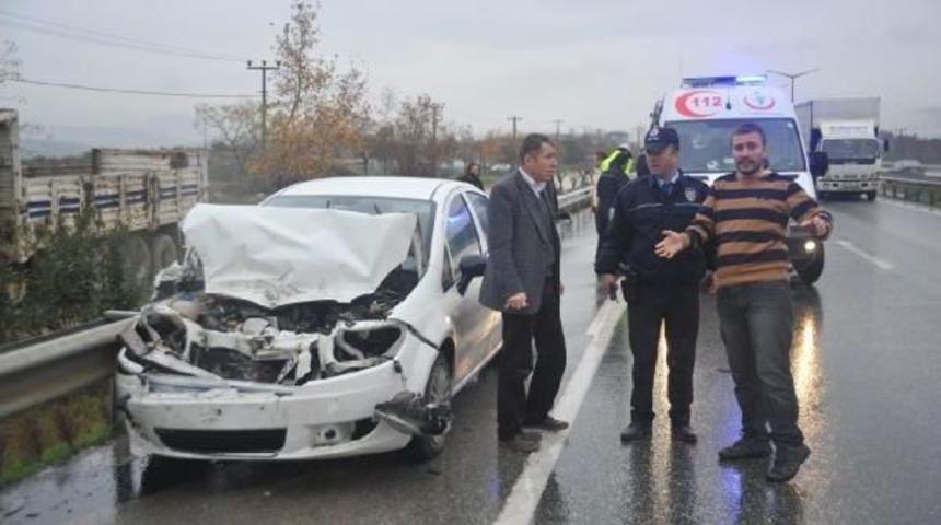 Orhangazi'de Kaza: G&uuml;ney Koreli 3 M&uuml;hendis Yaralandı