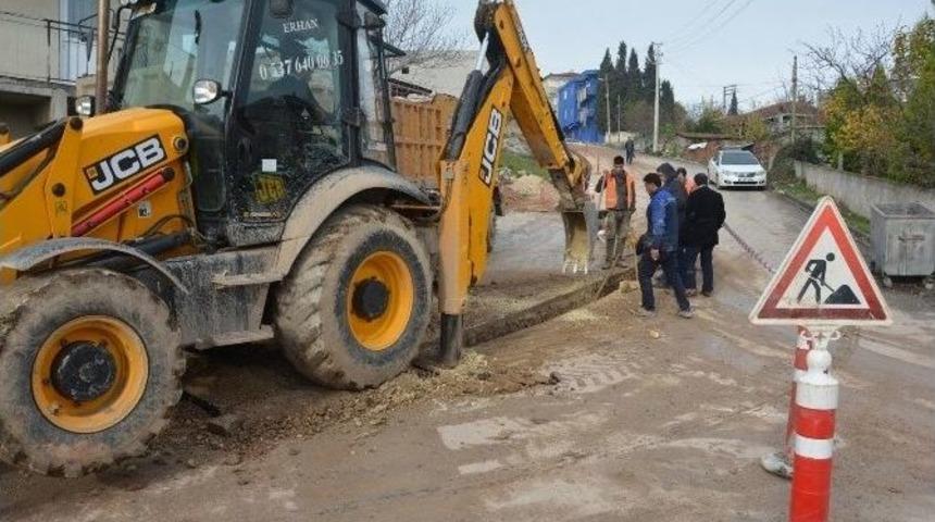 Diliskelesi&rsquo;nde Doğalgaz &Ccedil;alışmaları Devam Ediyor