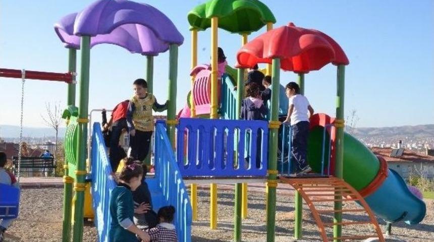 Karşıyaka Yeni Parkına Kavuştu