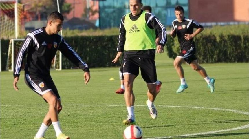 Kayserispor, Altınordu A.ş. Ma&ccedil;ının Hazırlıklarını S&uuml;rd&uuml;r&uuml;yor