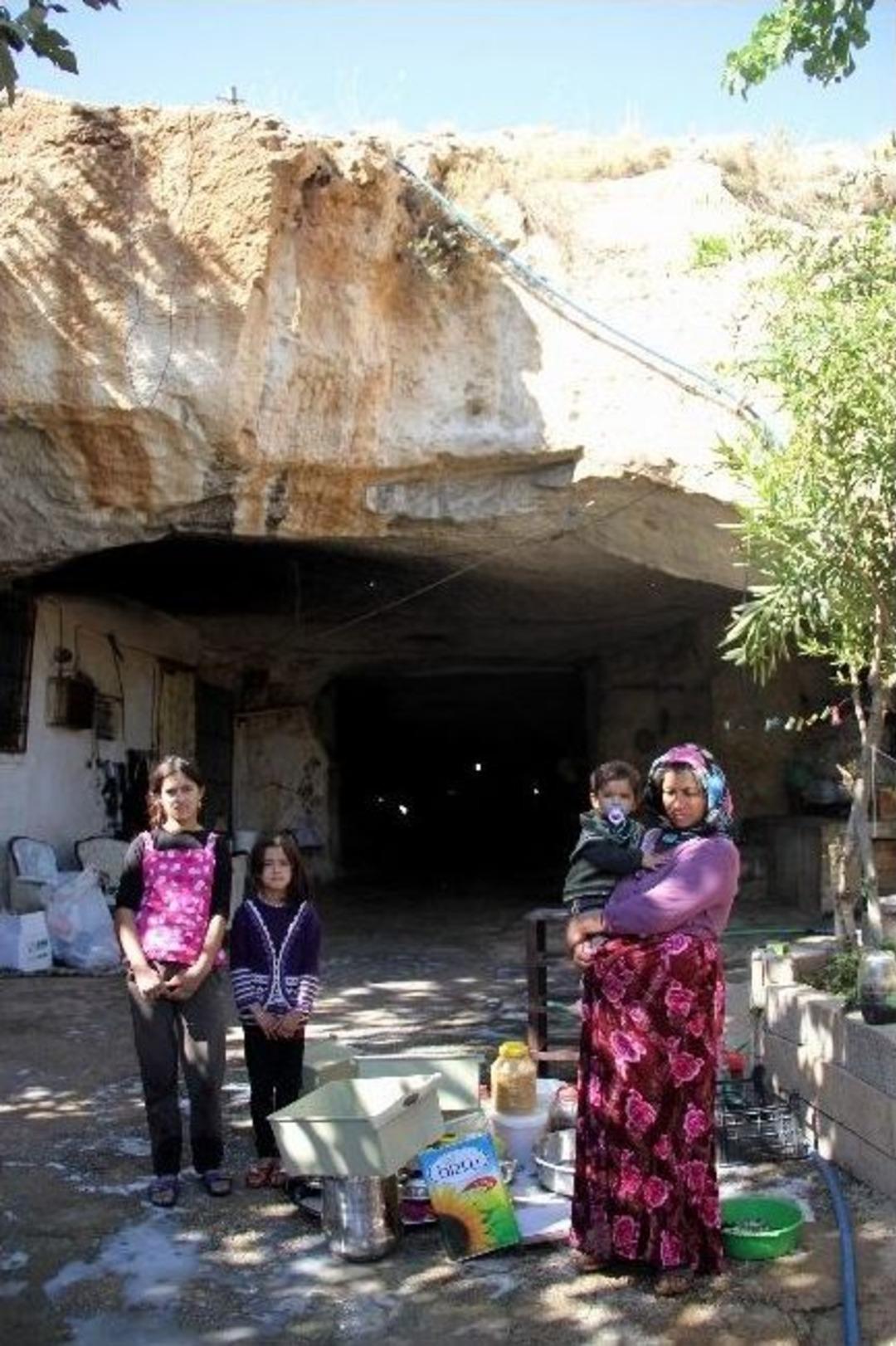 (&ouml;zel) Suriye&rsquo;deki Savaş Taş Devrini Yaşattı